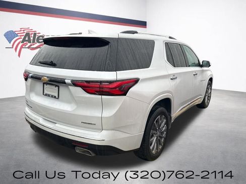 Used 2023 Chevrolet Traverse Premier AWD/4WD image 5