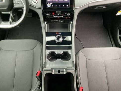 New 2025 Jeep Grand Cherokee L Laredo w/ Luxury Tech Group I AWD/4WD image 11