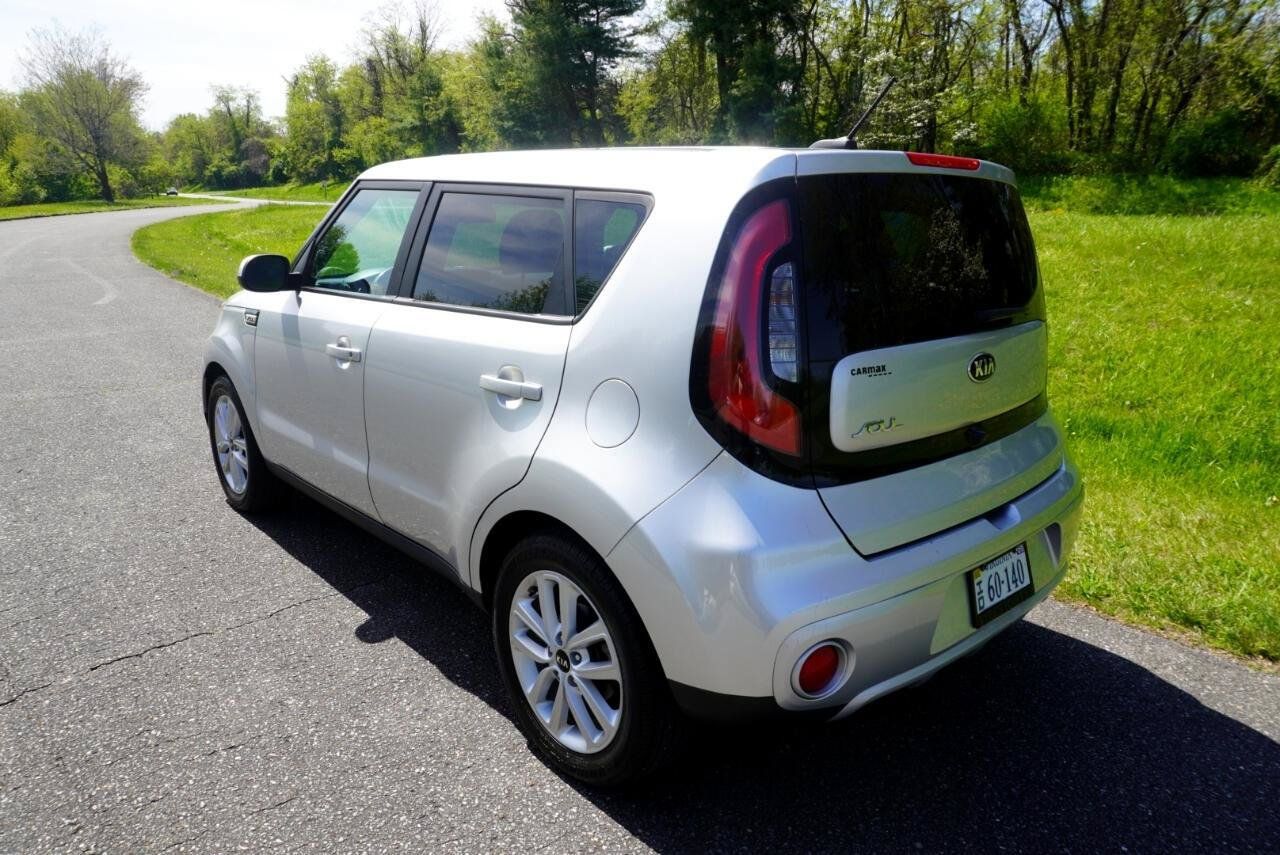 Used 2019 Kia Soul + FWD image 6