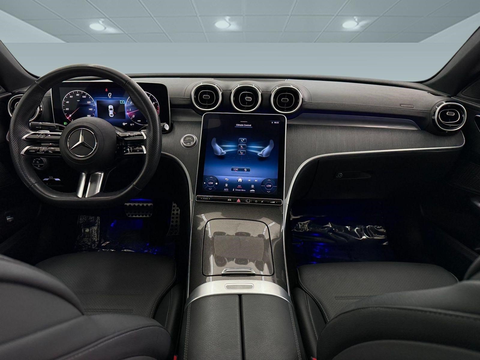 Used 2023 Mercedes-Benz C 300 Sedan image 12
