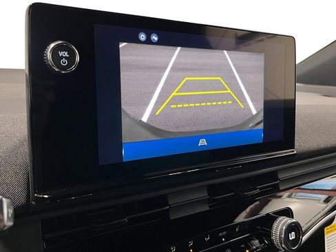 New 2026 Honda Prologue EX image 18