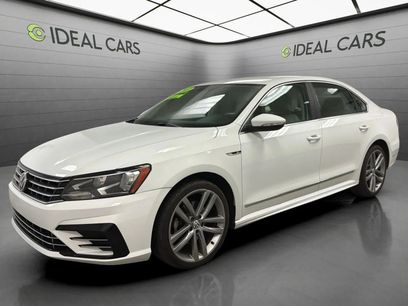 Used 2017 Volkswagen Passat 1.8T R-Line