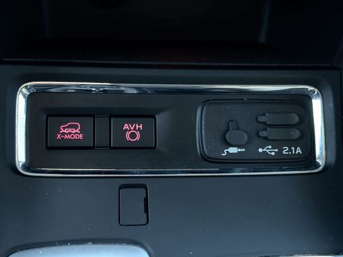 Used 2019 Subaru Ascent Limited w/ Popular Package #3 image 31