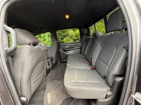 Used 2020 RAM 1500 Big Horn AWD/4WD image 7