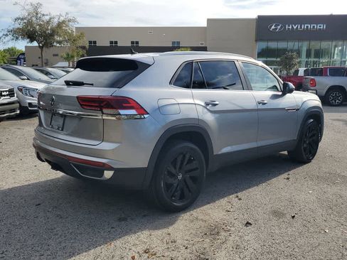 Used 2023 Volkswagen Atlas Cross Sport SE w/ Black Wheel Package image 3