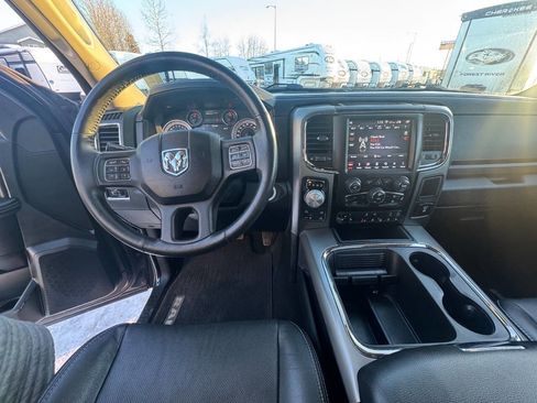 Used 2018 RAM 1500 Sport w/ Sport Premium Group image 11