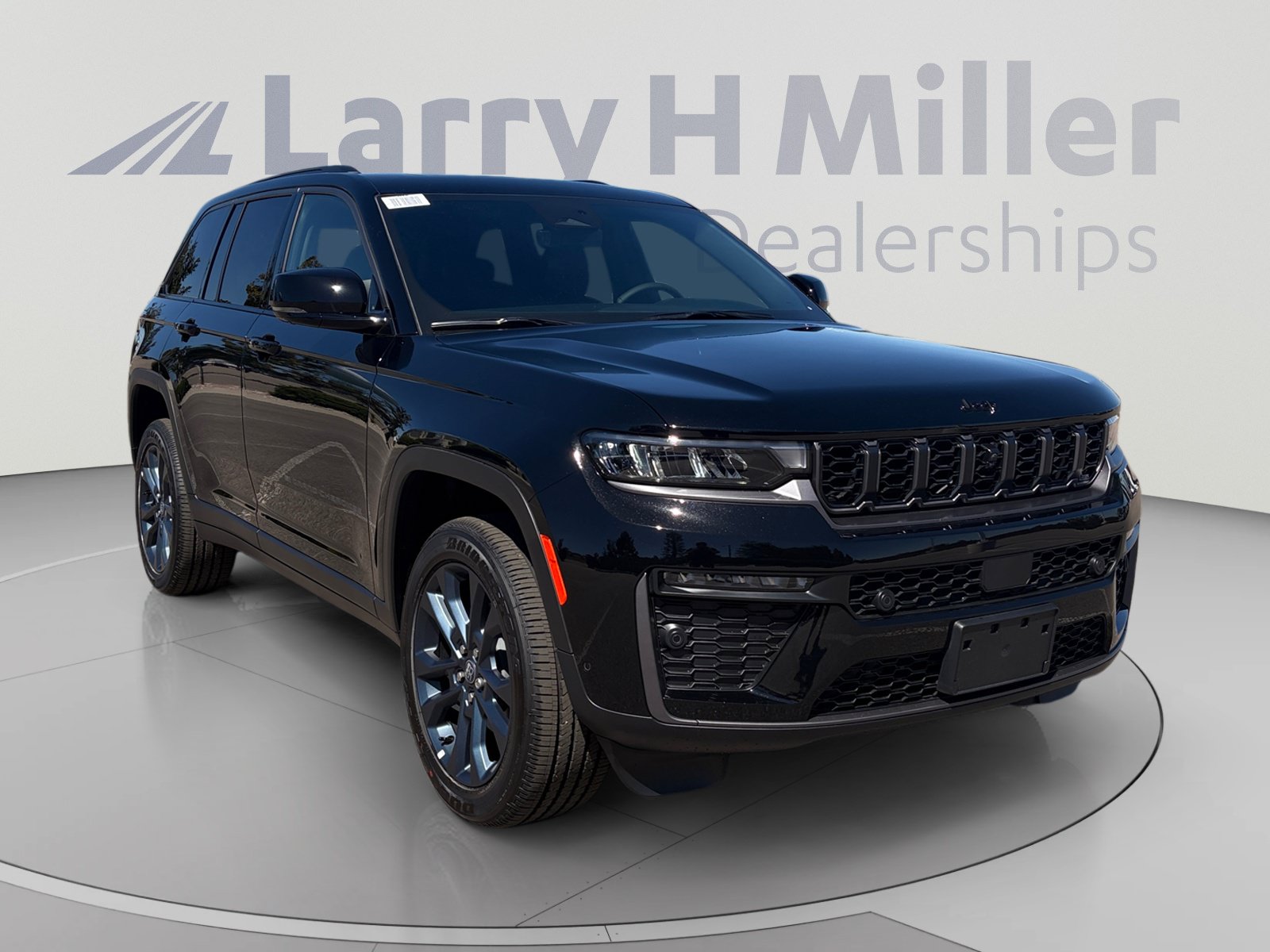 New 2026 Jeep Grand Cherokee Limited AWD/4WD image 8