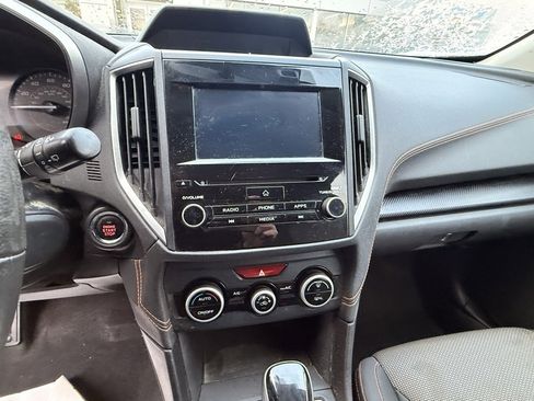 Used 2021 Subaru Crosstrek 2.0i Premium w/ Moonroof Package image 12