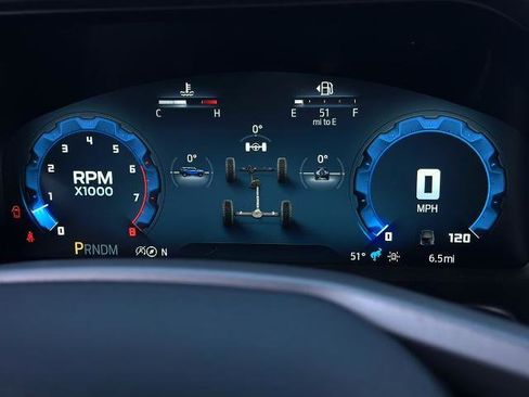 New 2025 Ford Bronco Badlands image 16