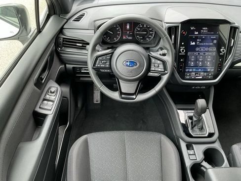 Used 2025 Subaru Forester Premium AWD/4WD image 10