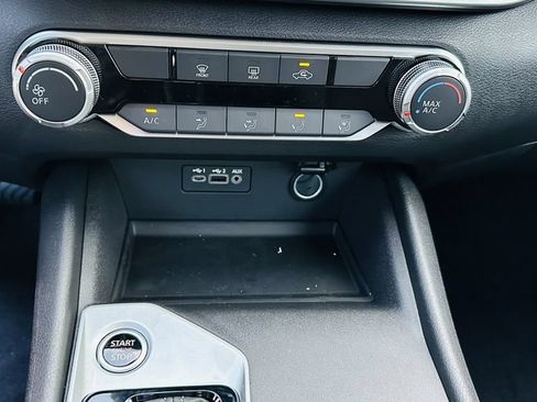 Certified 2025 Nissan Altima 2.5 S FWD image 25