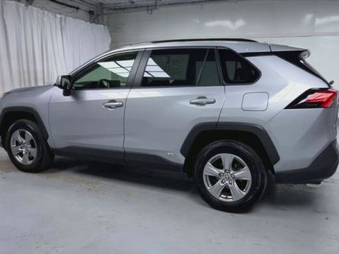 Certified 2023 Toyota RAV4 XLE w/ Convenience Package AWD/4WD image 22