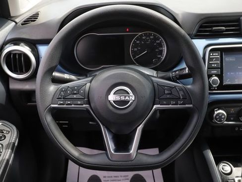 Used 2025 Nissan Versa SV FWD image 20