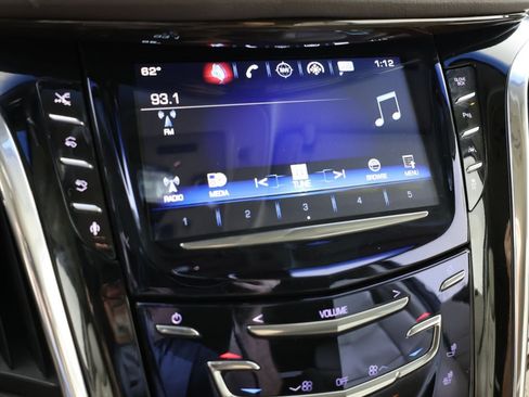 Used 2016 Cadillac Escalade ESV Premium AWD/4WD image 31