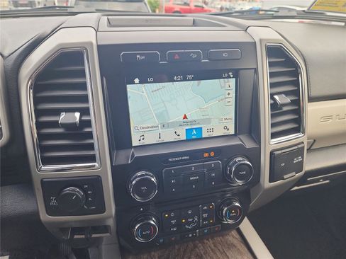 Used 2018 Ford F250 Lariat w/ Lariat Value Package image 36