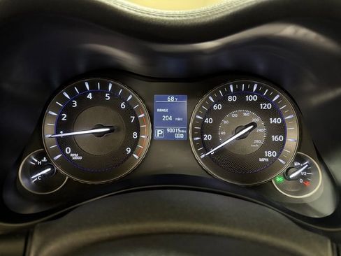 Used 2015 INFINITI Q70 L 5.6 w/ V8 Deluxe Technology Package image 11