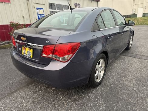 Used 2014 Chevrolet Cruze LT FWD image 8