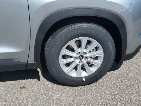 New 2026 Toyota Grand Highlander AWD Hybrid image 6