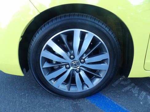 Used 2015 Honda Fit image 16