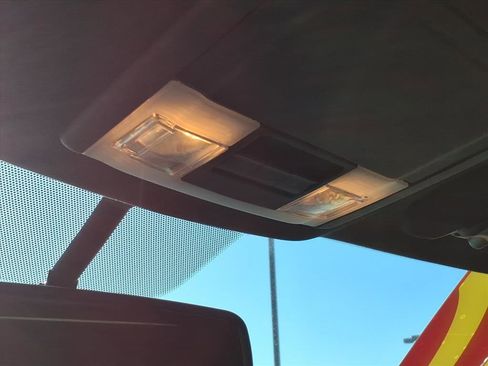 Certified 2017 Ford Explorer XLT w/ Equipment Group 202A image 22