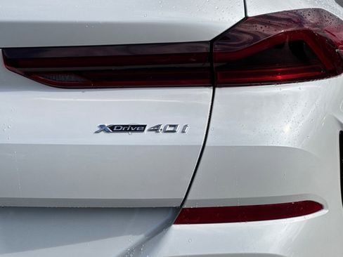 New 2026 BMW X6 xDrive40i w/ Executive Package image 12