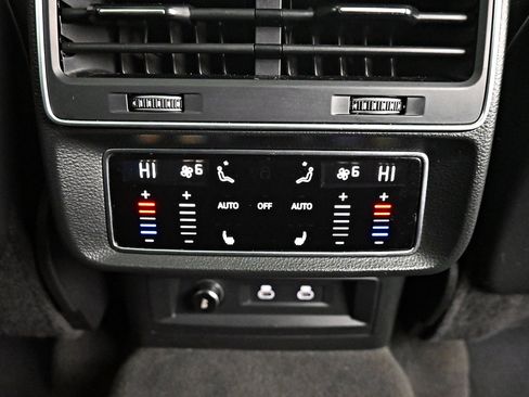 Used 2022 Audi Q7 2.0T Premium Plus w/ Premium Plus Package image 28