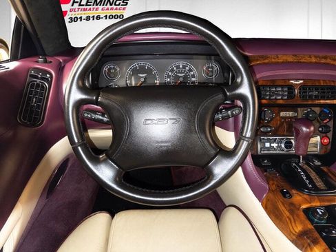 Used 1998 Aston Martin DB7 Volante image 12