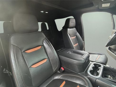Used 2020 GMC Sierra 1500 AT4 w/ AT4 Premium Package AWD/4WD image 11