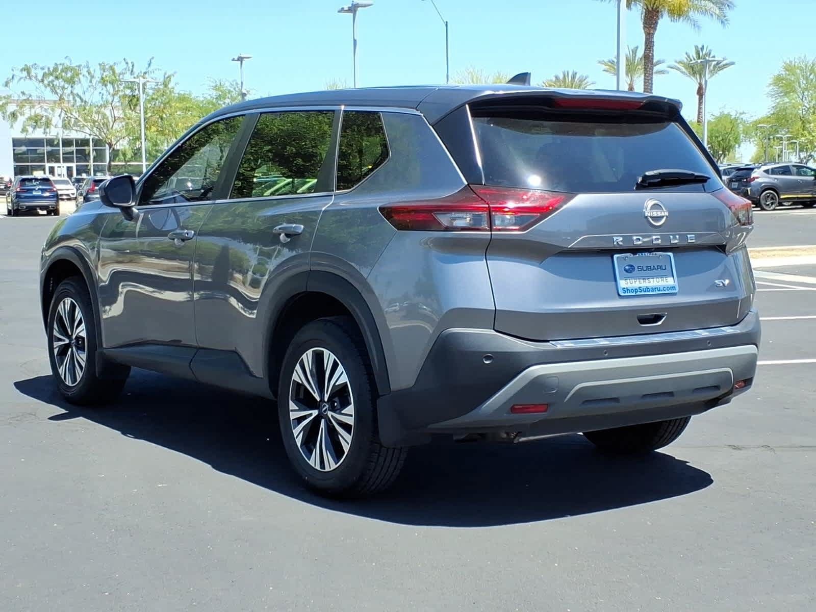Used 2023 Nissan Rogue SV FWD image 5