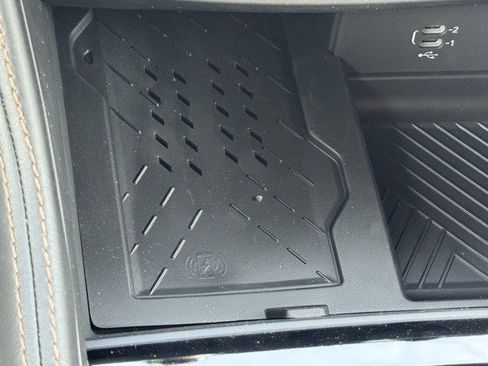 New 2026 Chrysler Pacifica Pinnacle image 26