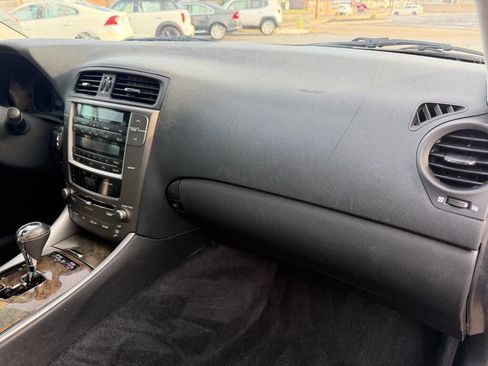 Used 2009 Lexus IS 250 AWD image 11