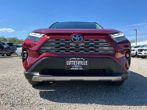 Used 2025 Toyota RAV4 Limited w/ Advanced Technology Package AWD/4WD image 3