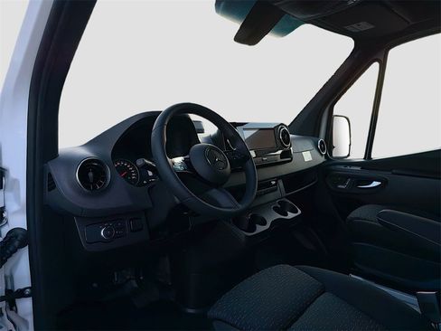 New 2026 Mercedes-Benz Sprinter 2500 image 10
