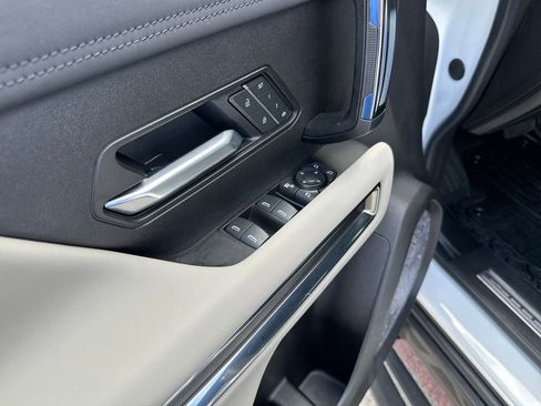 Used 2026 GMC Hummer EV 4x4 Crew Cab image 18