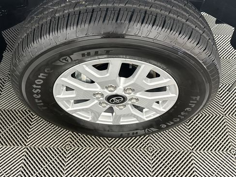 Certified 2025 Toyota Tacoma SR5 image 11