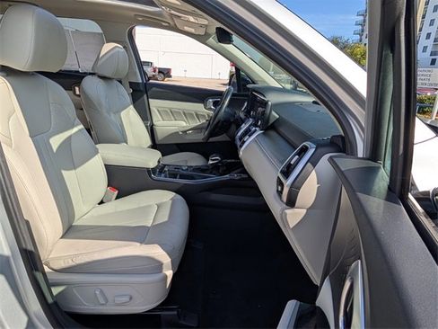 Used 2021 Kia Sorento SX image 14