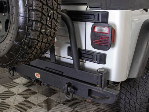 Used 2005 Jeep Wrangler X w/ Tire & Wheel Group (Ecco) AWD/4WD image 14
