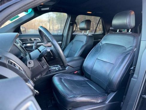 Used 2016 Ford Explorer Sport w/ Equipment Group 401A AWD/4WD image 12