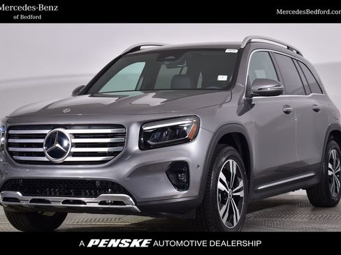 Certified 2025 Mercedes-Benz GLB 250 4MATIC image 1