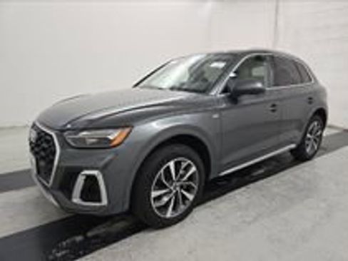 Used 2023 Audi Q5 2.0T Premium w/ Convenience Package AWD/4WD image 13