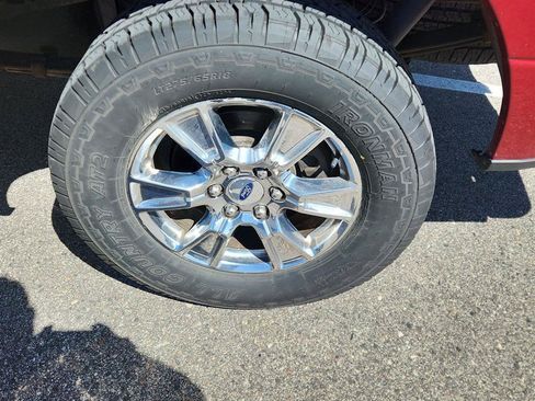 Used 2015 Ford F150 XLT w/ Equipment Group 302A Luxury AWD/4WD image 6