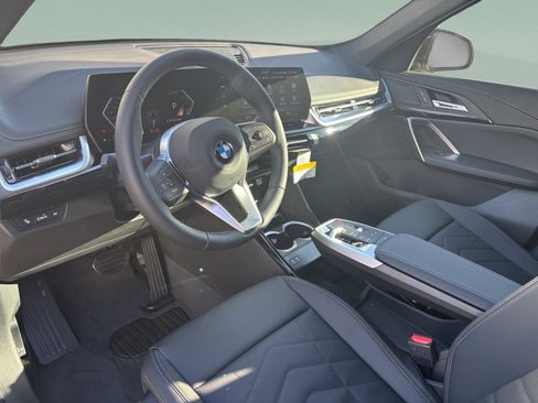 Used 2026 BMW X1 xDrive28i w/ Convenience Package AWD/4WD image 19