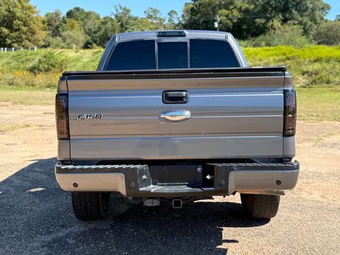 Used 2014 Ford F150 FX4 w/ Equipment Group 402A Luxury image 4