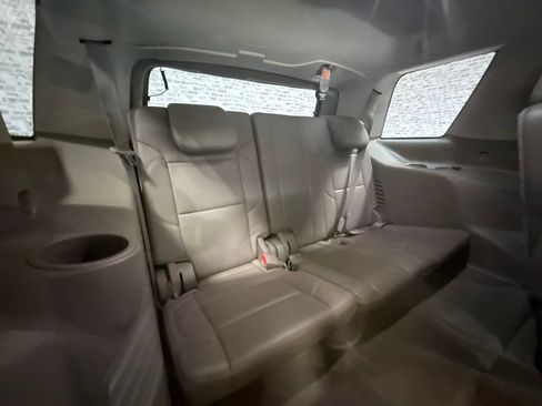 Used 2016 GMC Yukon SLT w/ Open Road Package AWD/4WD image 14