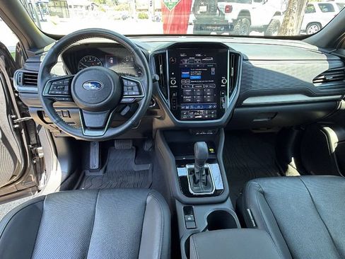Used 2025 Subaru Forester Limited AWD/4WD image 18