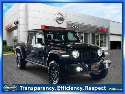 Used 2026 Jeep Gladiator Mojave