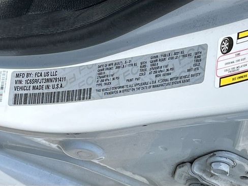 Used 2021 RAM 1500 Laramie AWD/4WD image 32