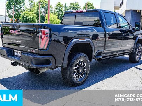 Used 2024 GMC Sierra 2500 AT4X AWD/4WD image 5