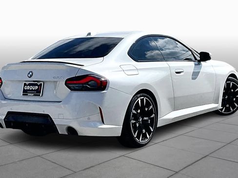 Used 2025 BMW 230i Coupe w/ M Sport Package RWD image 12