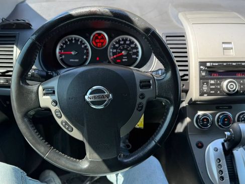 Used 2011 Nissan Sentra 2.0 SR w/ Convenience Pkg FWD image 16
